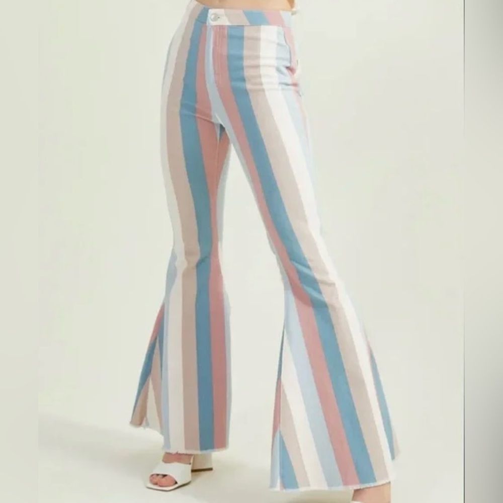 Anthropology Altar'd State Ciara Retro Flare Bell Bottom Jeans - Size Medium